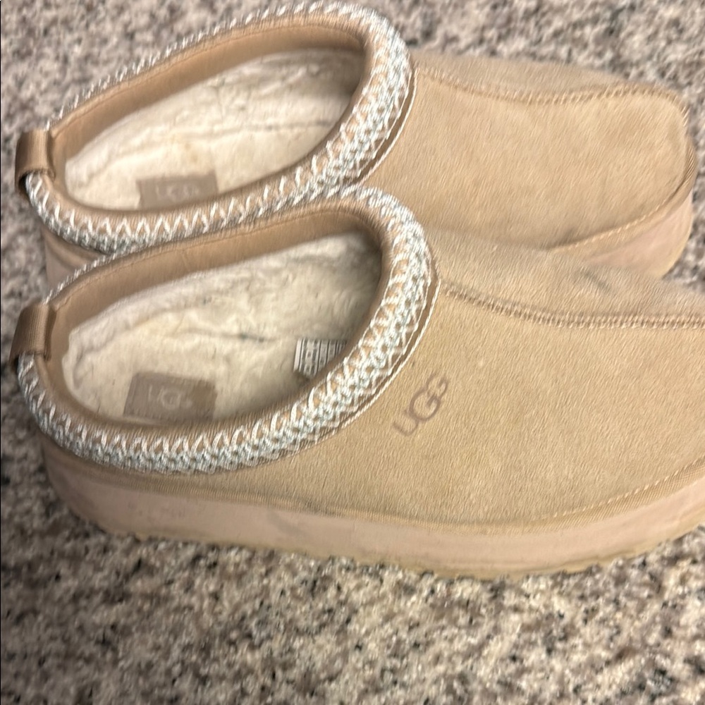 UGG Tan Suede Slip-On Shoes - Picture 2 of 6